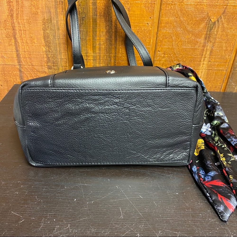 Giani Bernini Leather Shoulder Bag w Scarf - Black - Picture 4 of 6